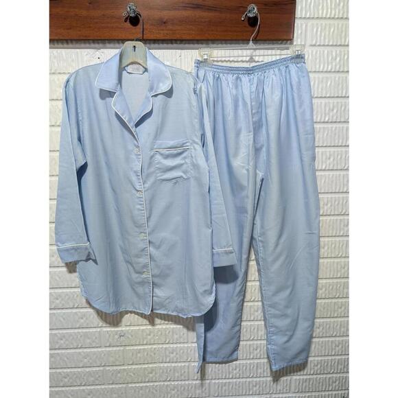 Jayre Women's Light Blue Pajama Set Sz M- Comfy Satin - Picture 1 of 6